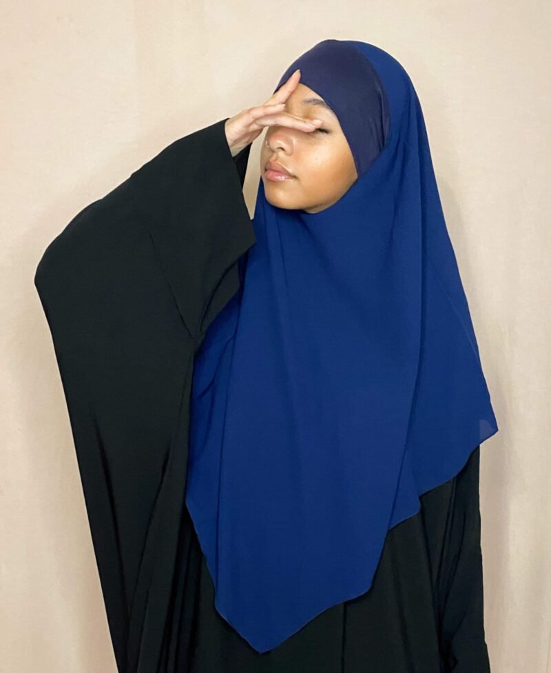 Khimar court pointu en mousseline bleu marine