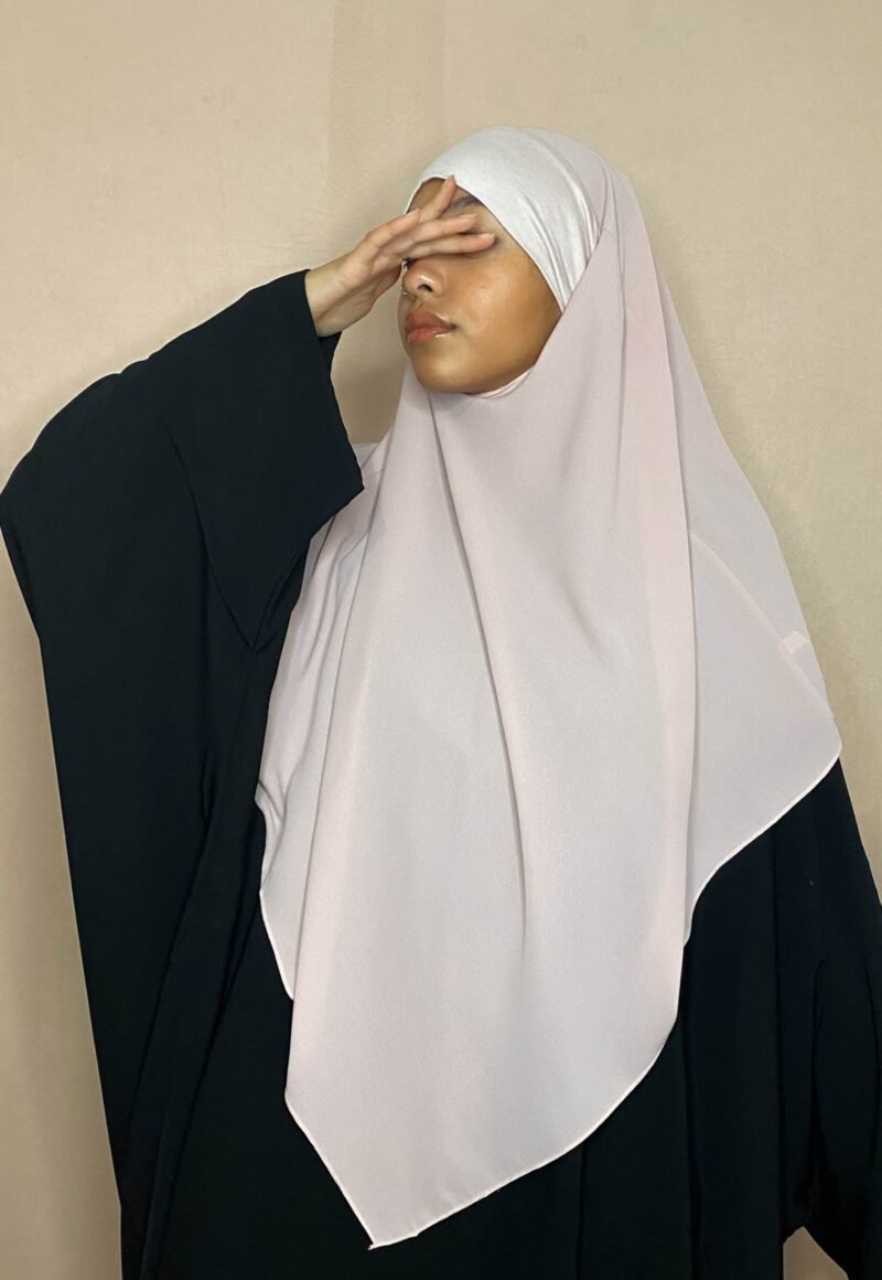 Khimar court pointu en mousseline beige nude