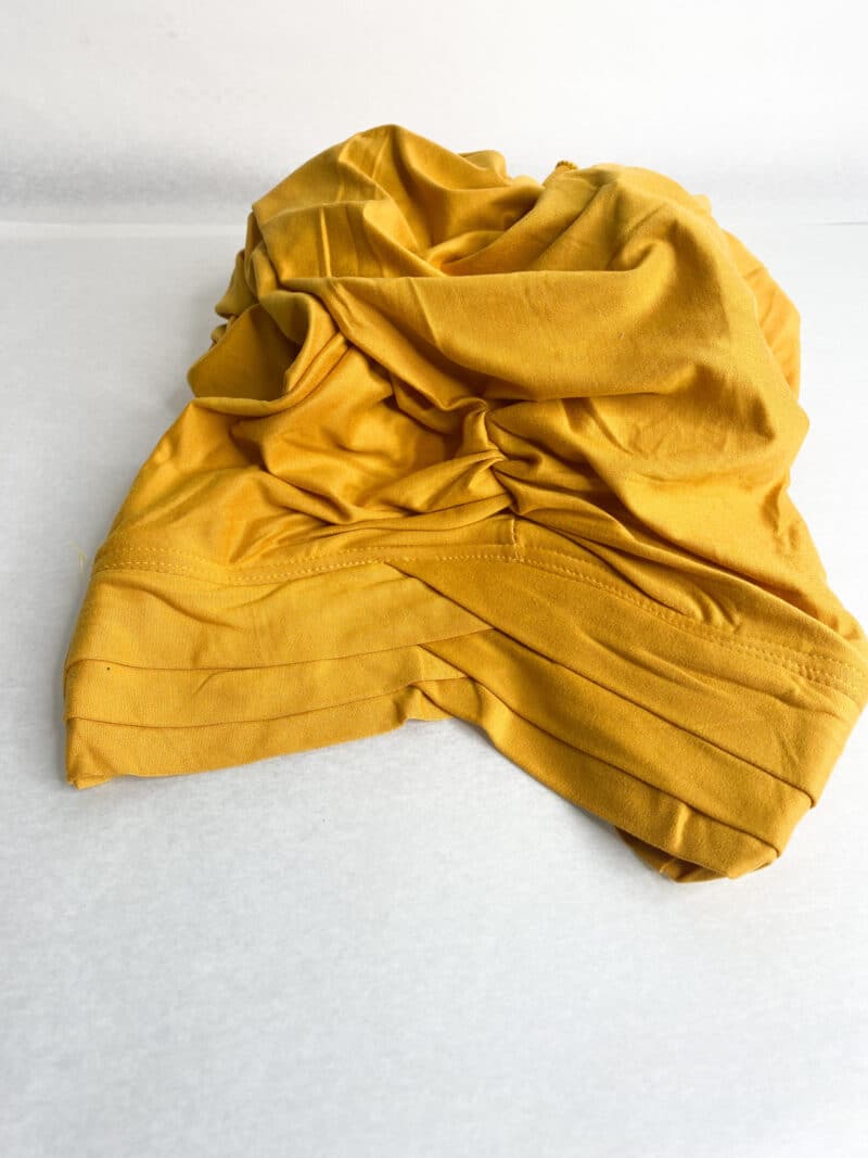 Hijab Jersey Croisé trois bandes moutarde