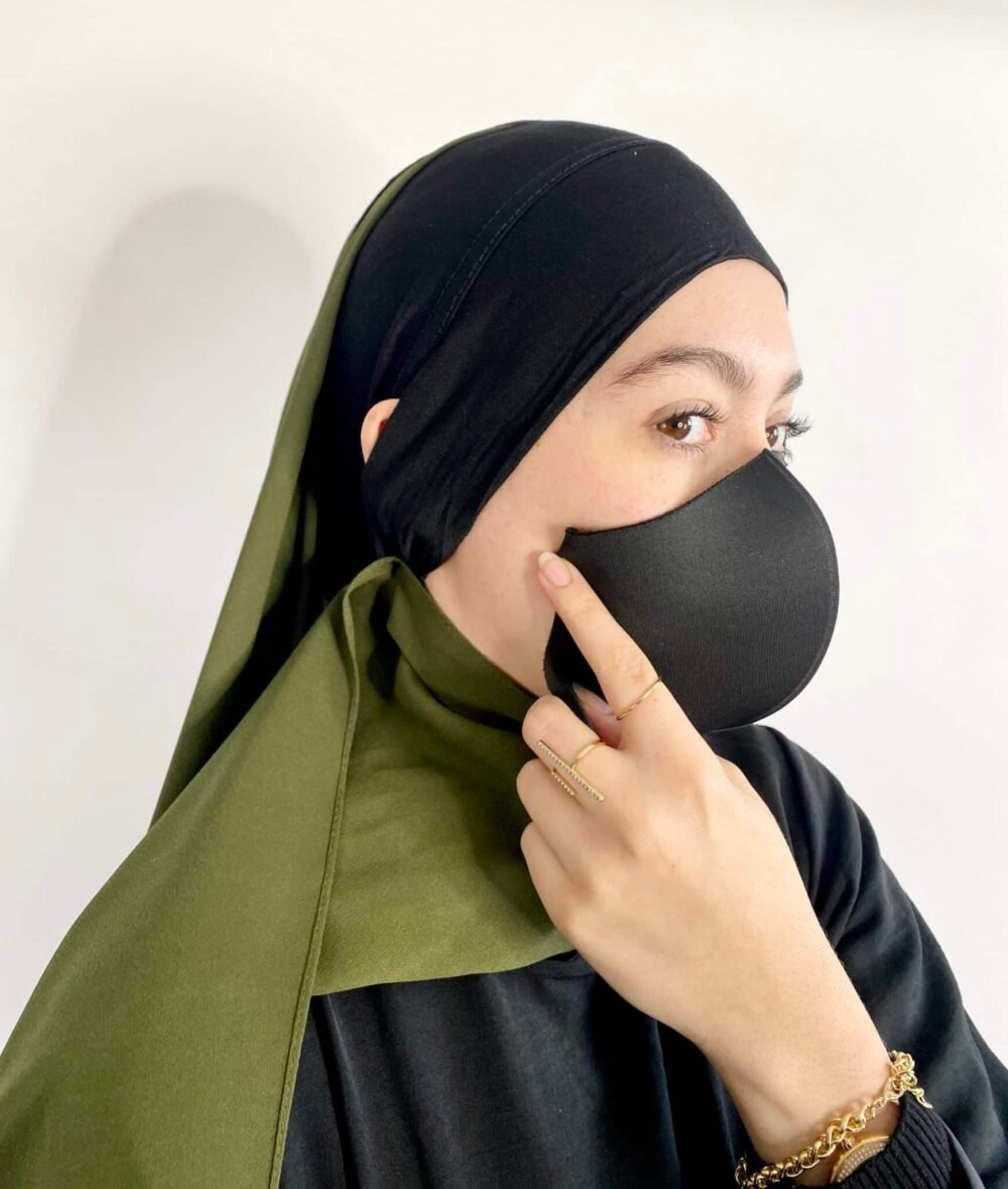 Bonnet à hijab avec fente pour lunette