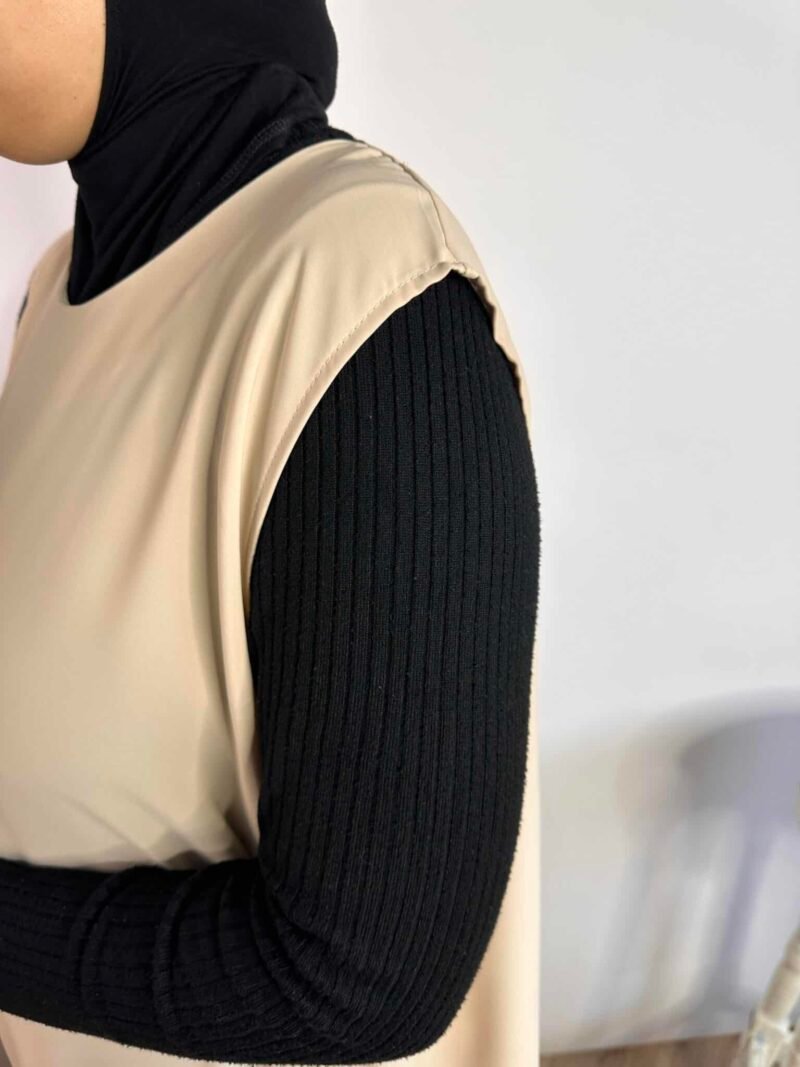 Abaya Sans Manches Plissé Satiné