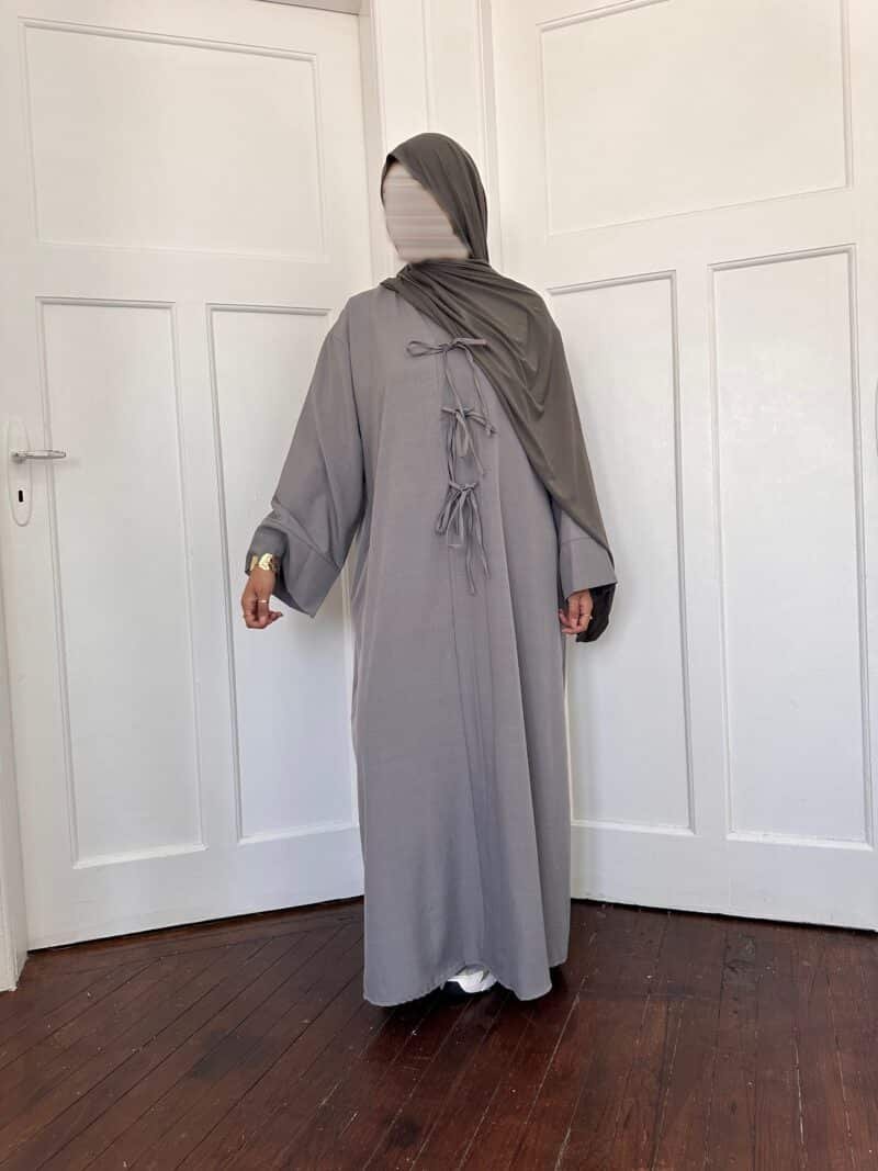 Abaya Dubai avec nœuds gris ficelle manche face debout manche longue