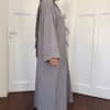 Abaya Dubai avec nœuds gris ficelle manche profil debout manche longue