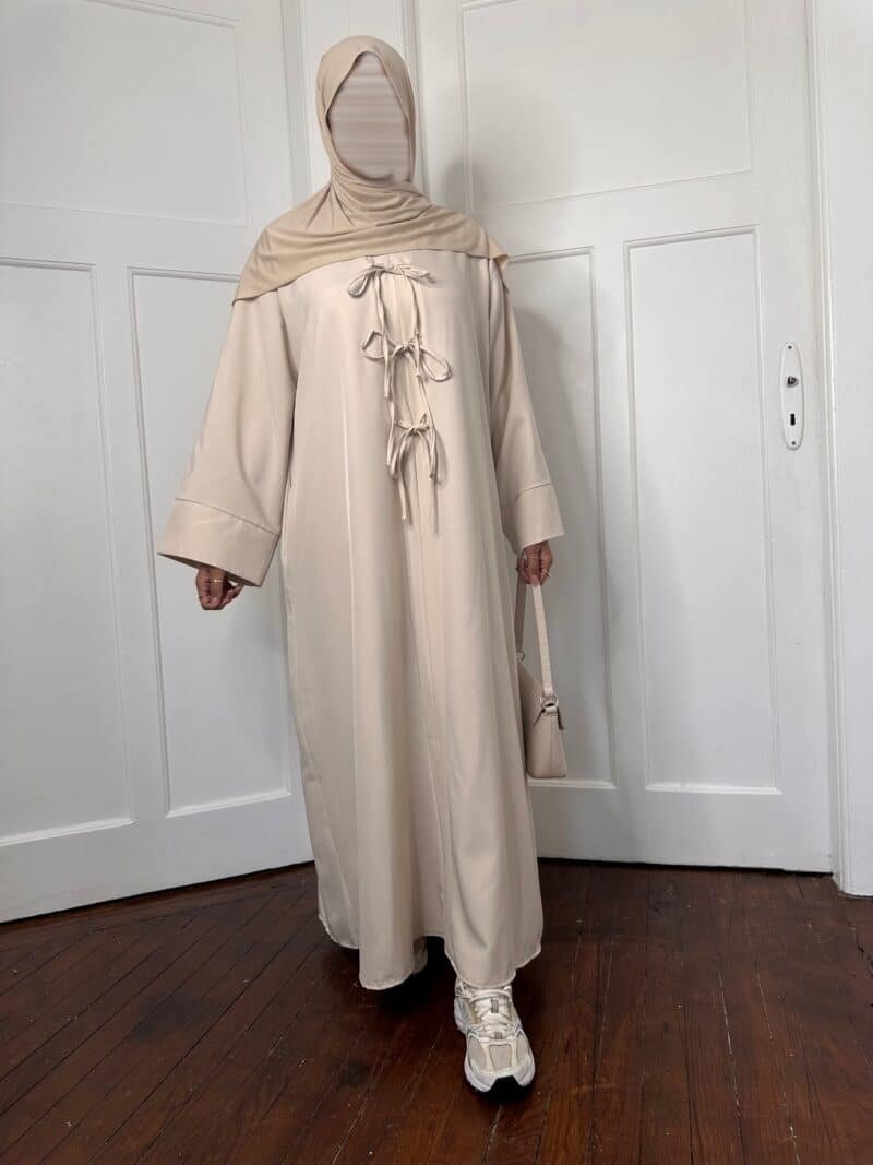 Abaya Dubai avec nœuds beige ficelle manche face debout manche longue