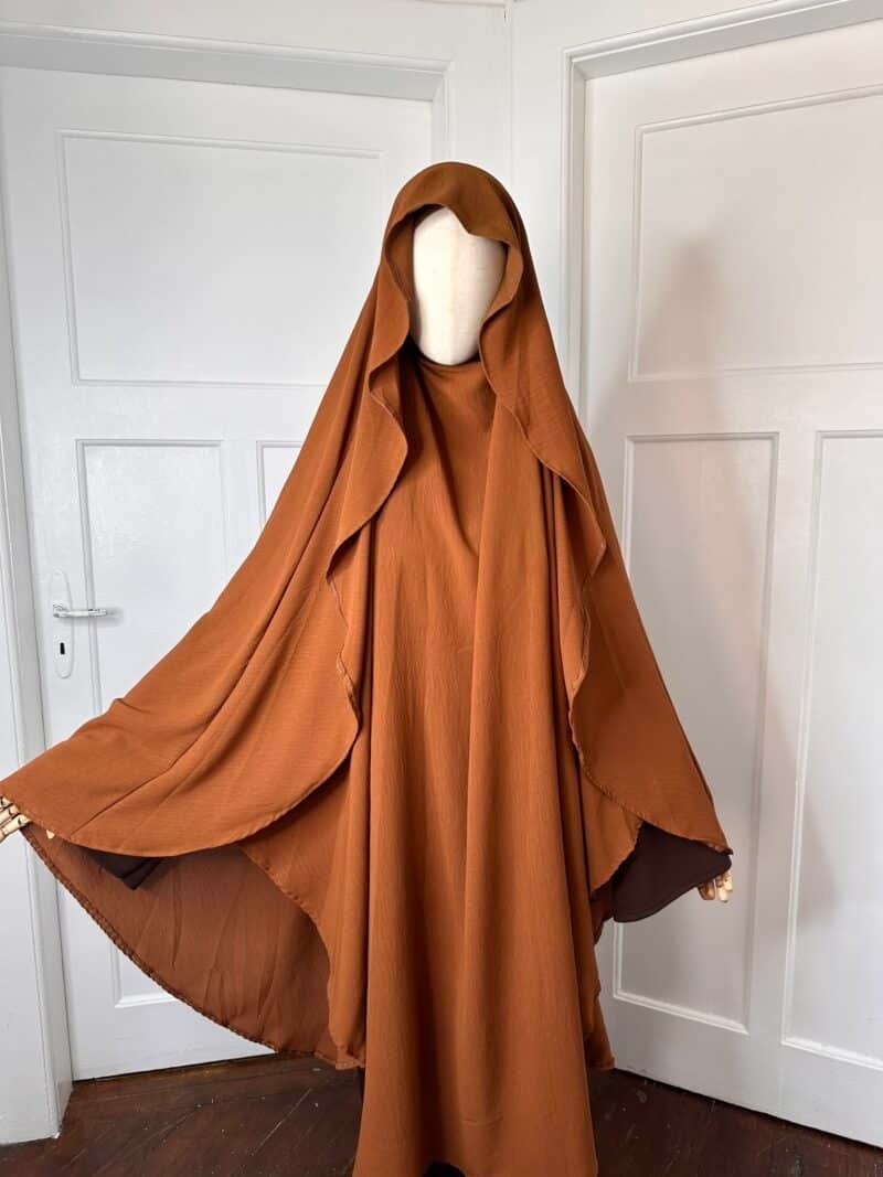 Khimar Jazz Indonésien pour femme voilée marron ouvert